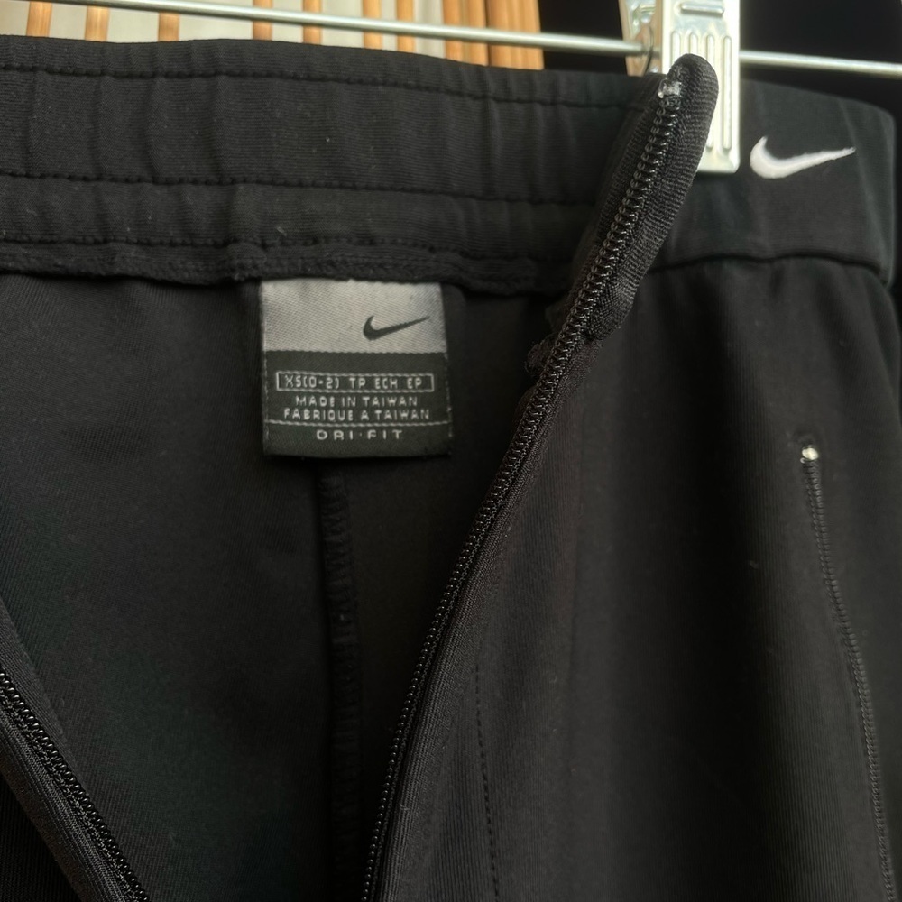 Nike Black Dri-FIT Athletic Pants Lounge Yoga Pants High Rise Zip Front GOLF - Picture 2 of 4